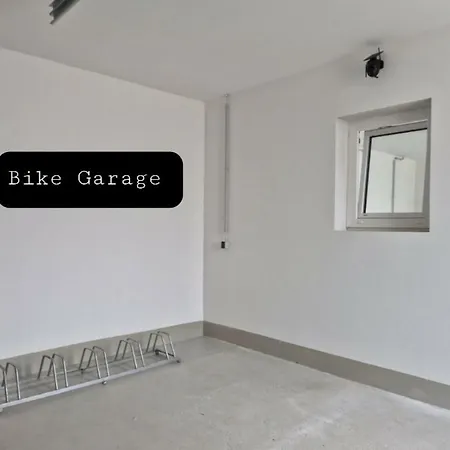 Travel & Bike An Der Donau - Mit Wlan & Bike Garage Appartement *
