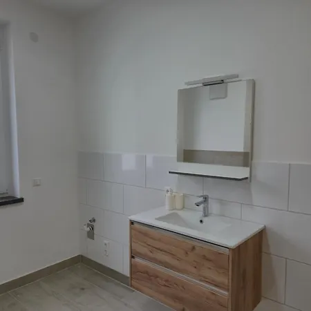 Travel & Bike An Der Donau - Mit Wlan & Bike Garage Appartement