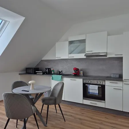 Appartement Travel & Bike An Der Donau - Mit Wlan & Bike Garage *