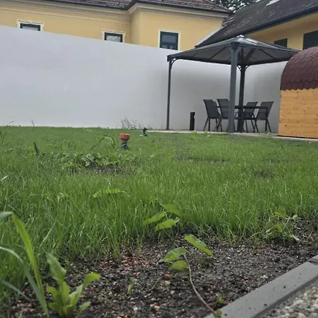 Travel & Bike An Der Donau - Mit Wlan & Bike Garage Ybbs an der Donau