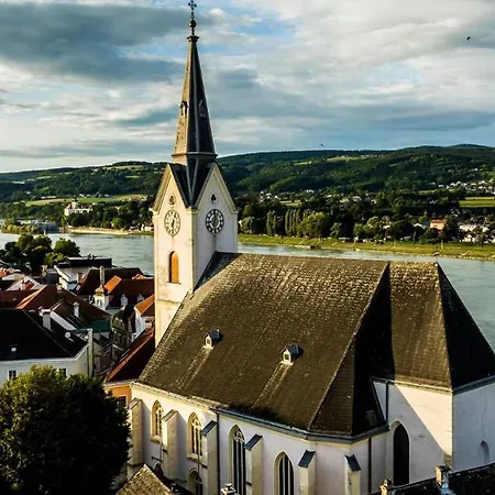 Travel & Bike An Der Donau - Mit Wlan & Bike Garage Ybbs an der Donau